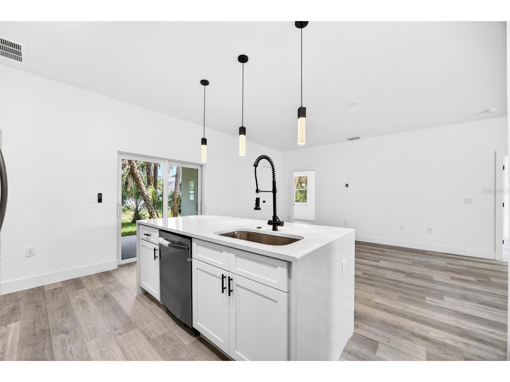 3288 Tishman Avenue North Port FL 34286 C7525466 image9