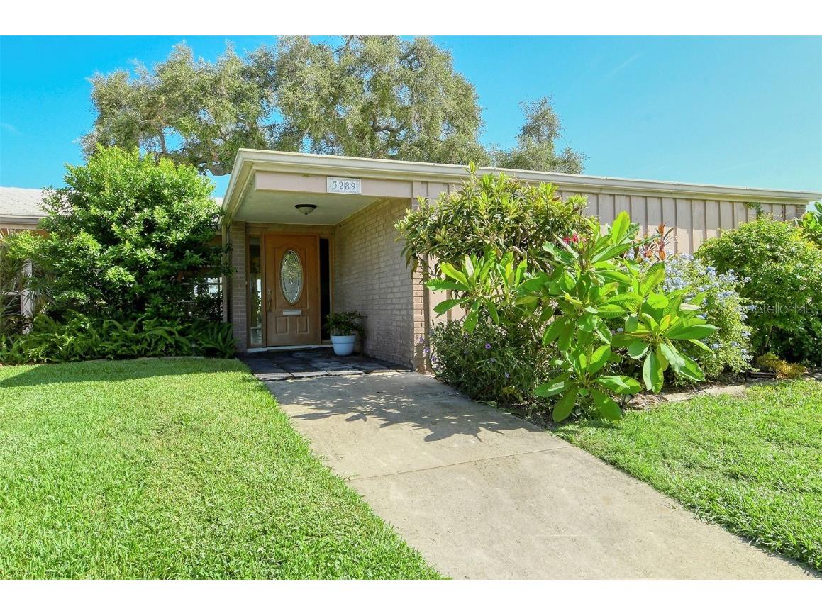 3289 Fairhaven Lane #112 Sarasota FL 34239 A4581582 image1