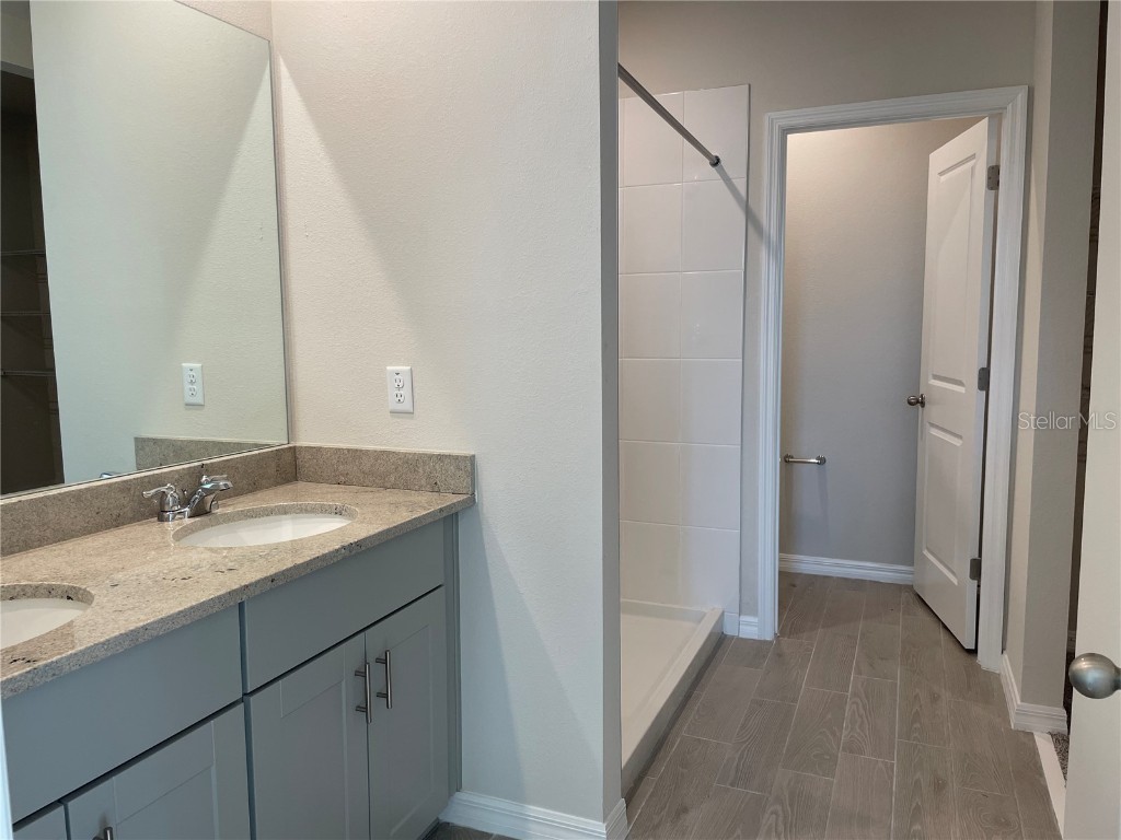 3289 Fresno Pl Zephyrhills FL 33541 TB8425100 image10