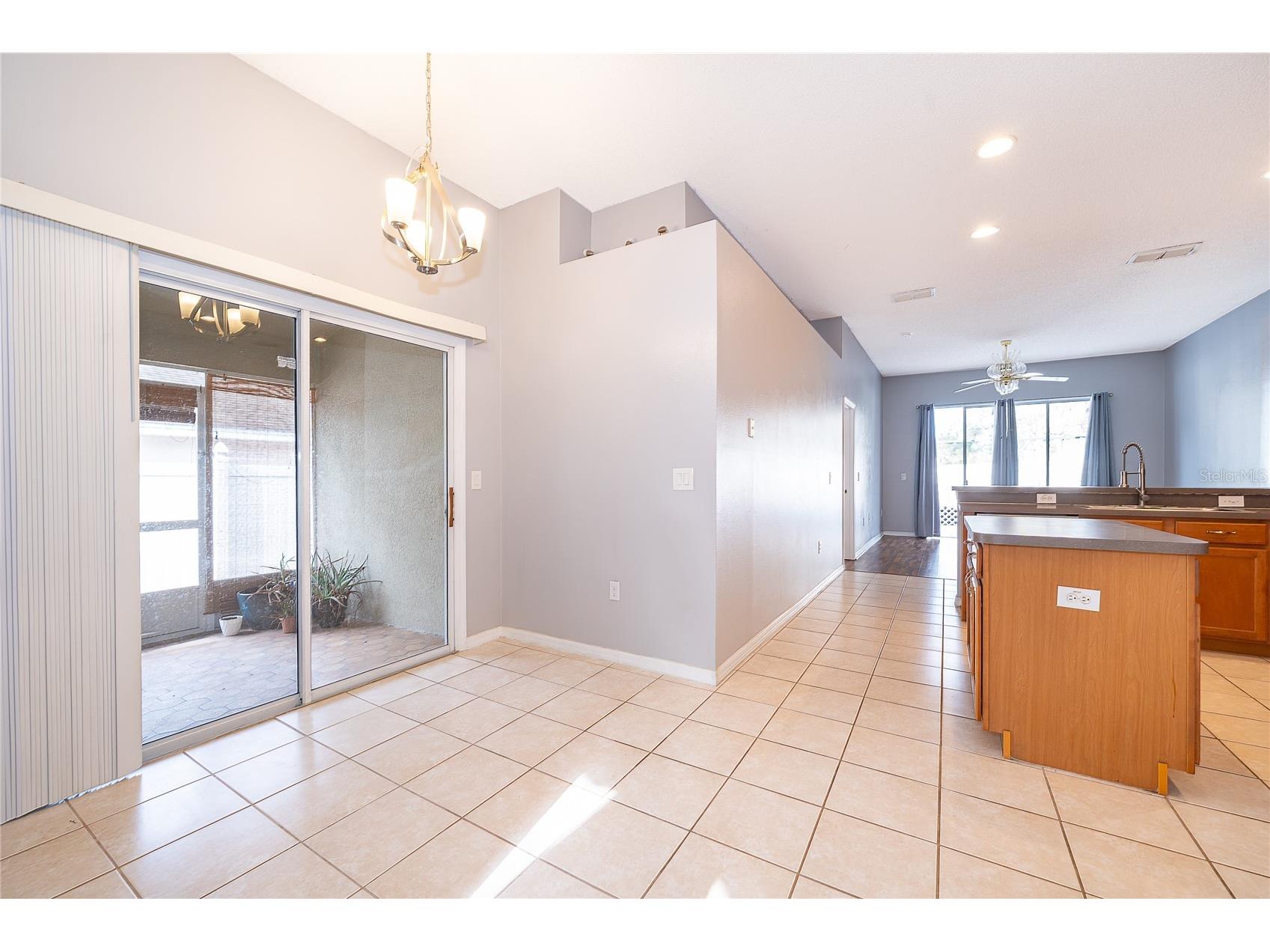 329 Atwell Lane Davenport FL 33897 O6407319 image2