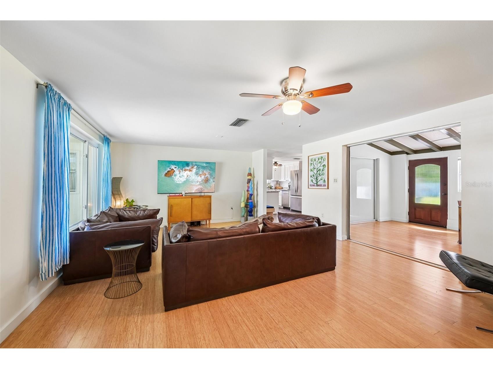 329 Bay Vista Avenue Osprey FL 34229 A4699464 image5