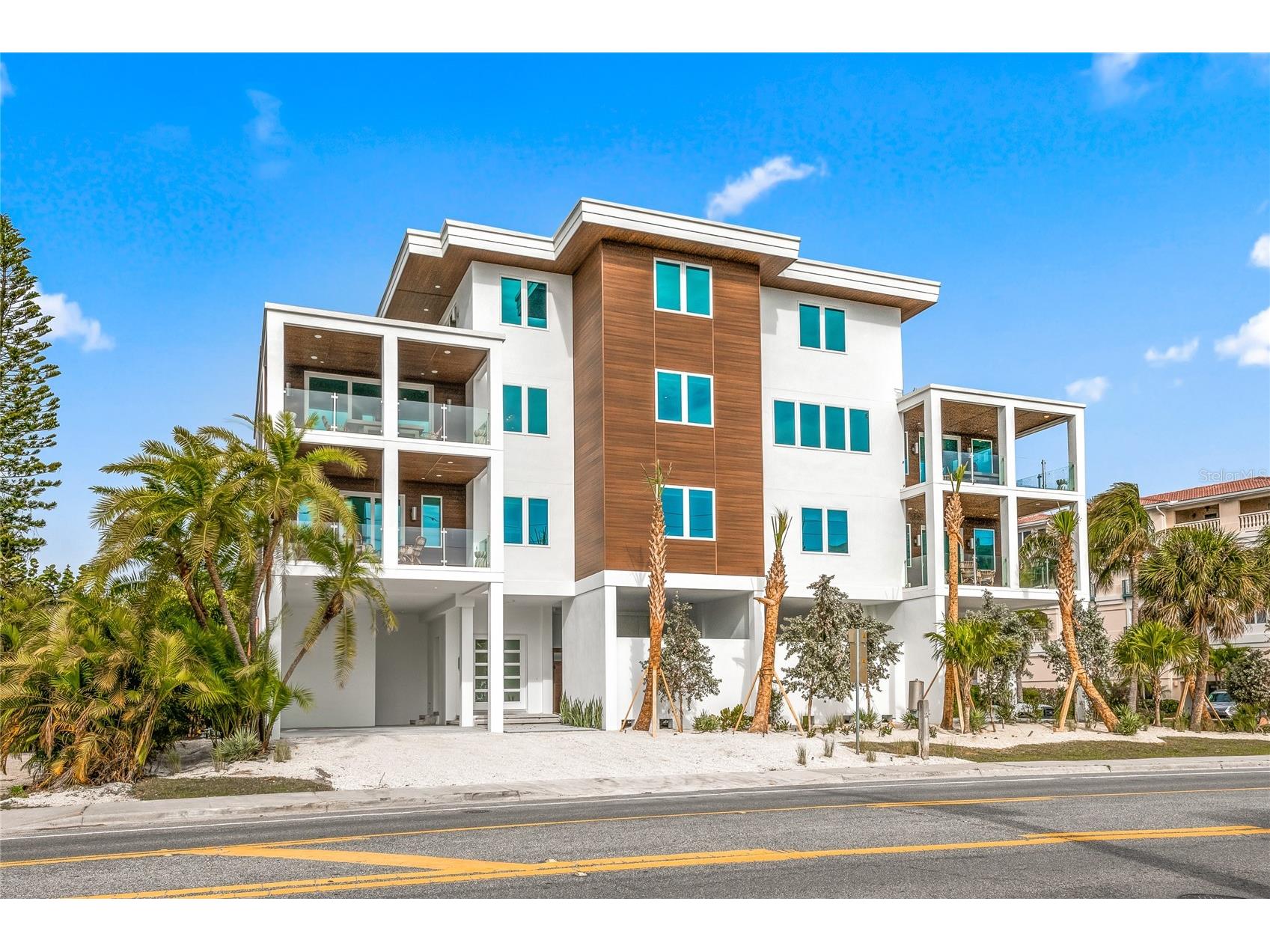 329 Beach Road #A Sarasota FL 34242 A4688489 image15