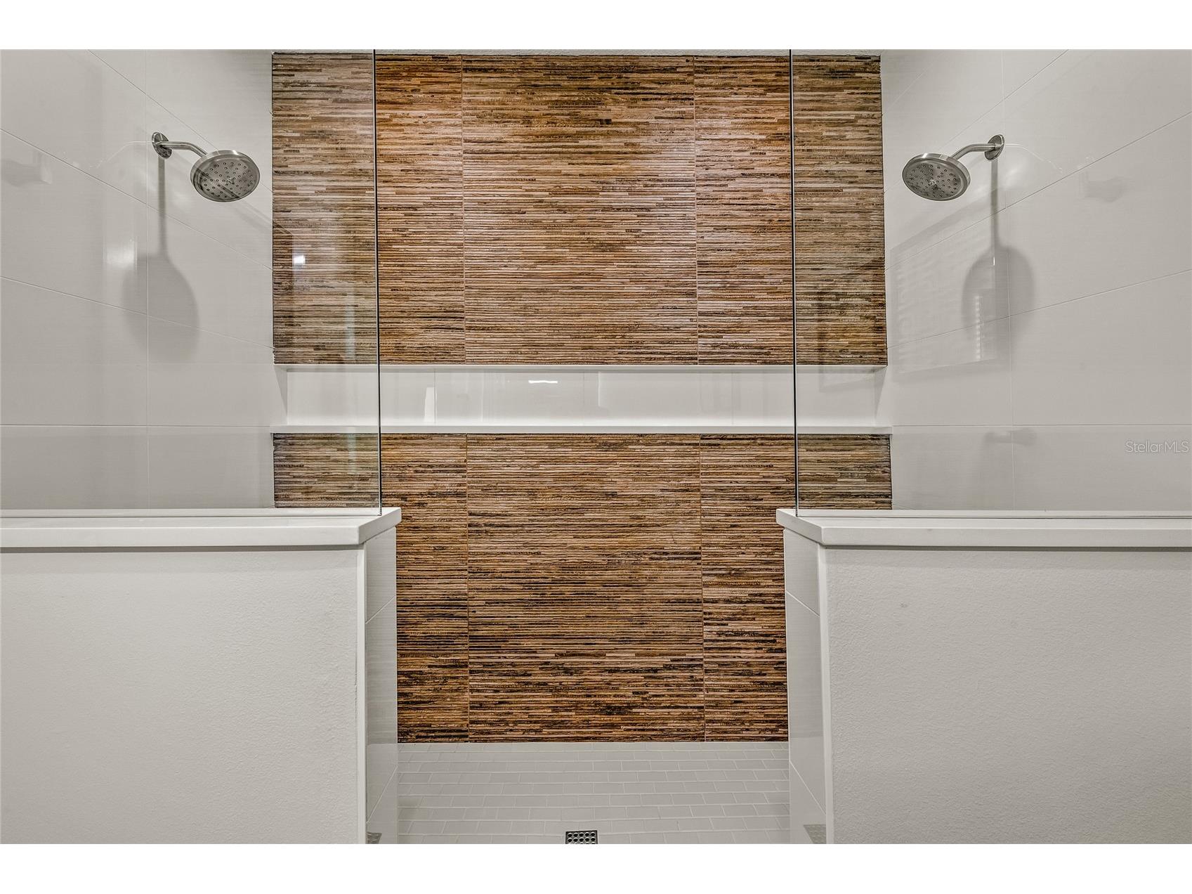 329 Beach Road #A Sarasota FL 34242 A4688489 image19