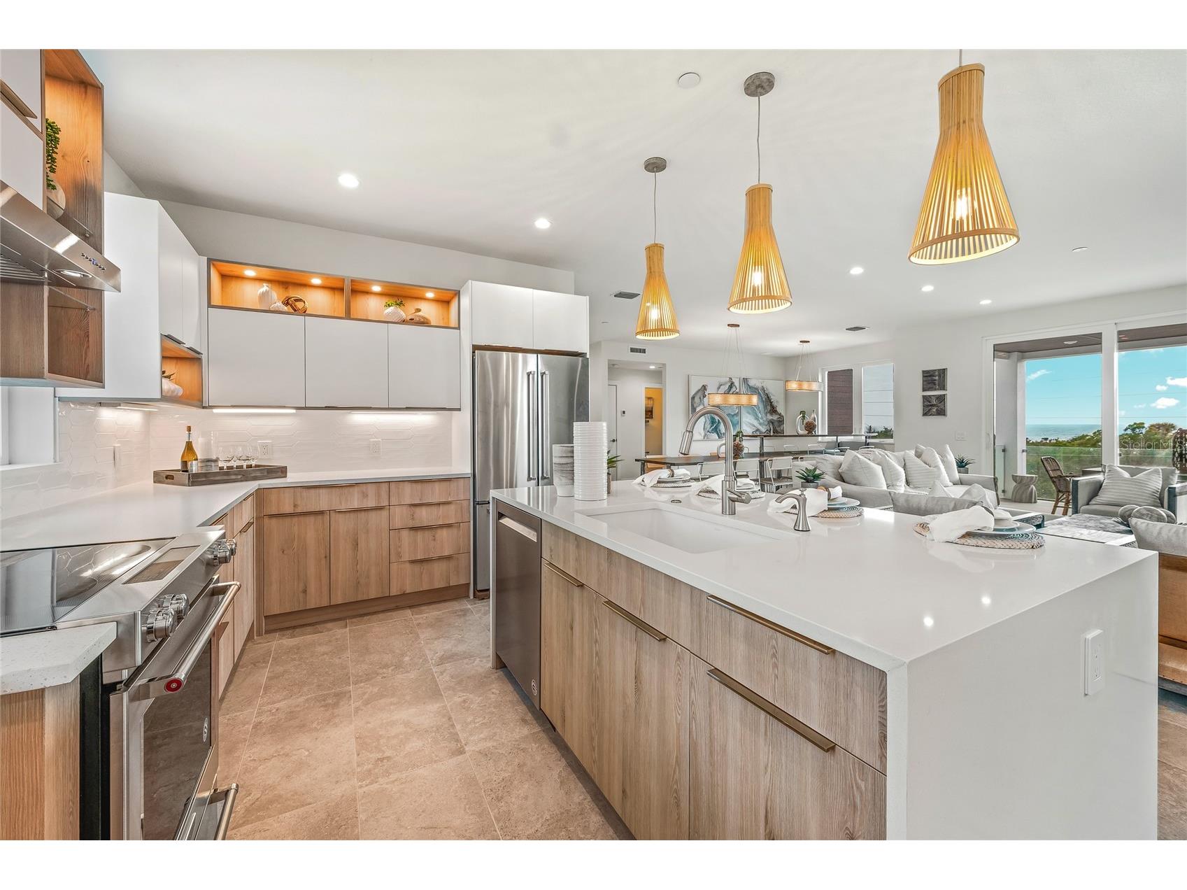 329 Beach Road #A Sarasota FL 34242 A4688489 image28