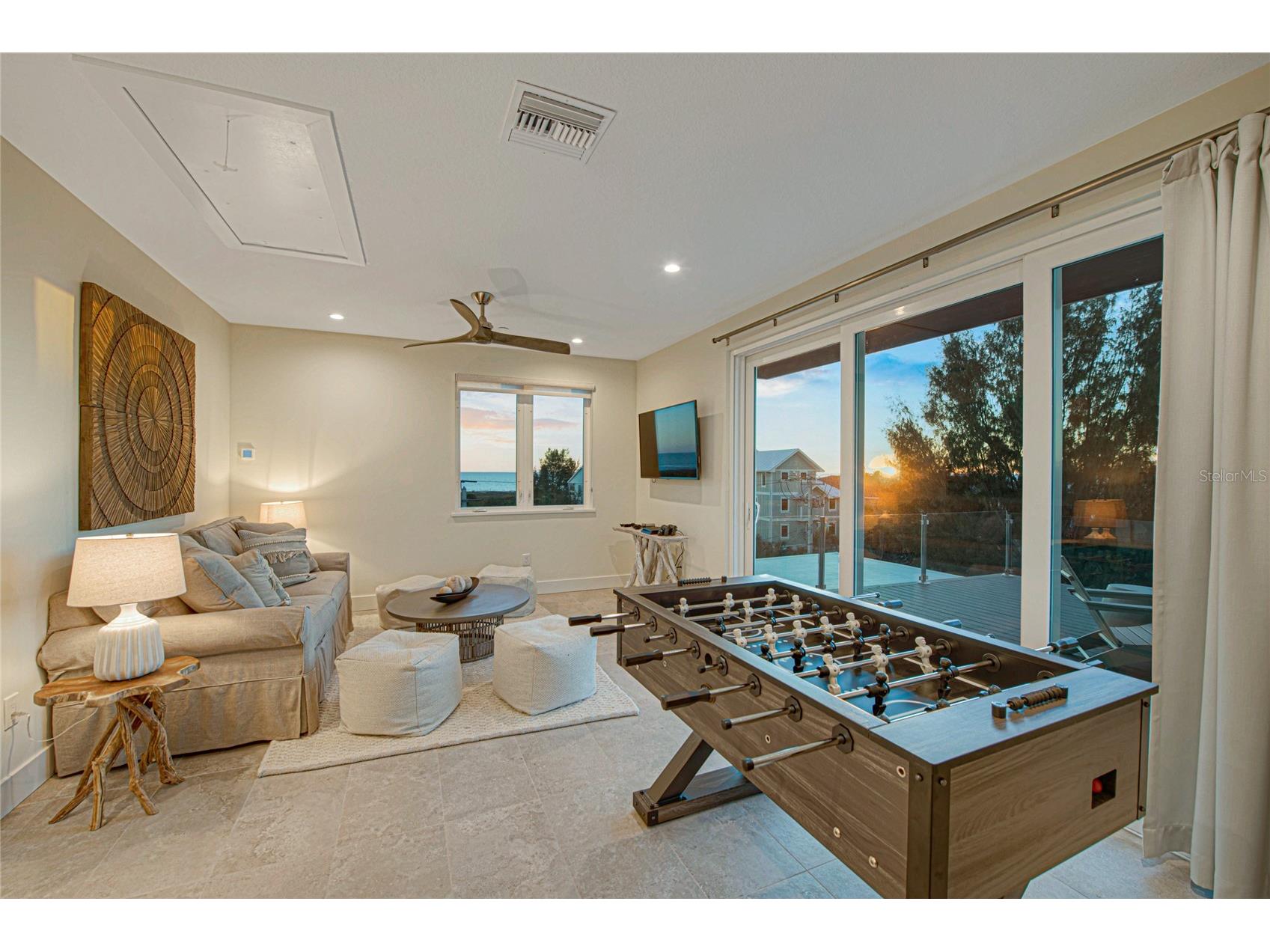 329 Beach Road #A Sarasota FL 34242 A4688489 image47