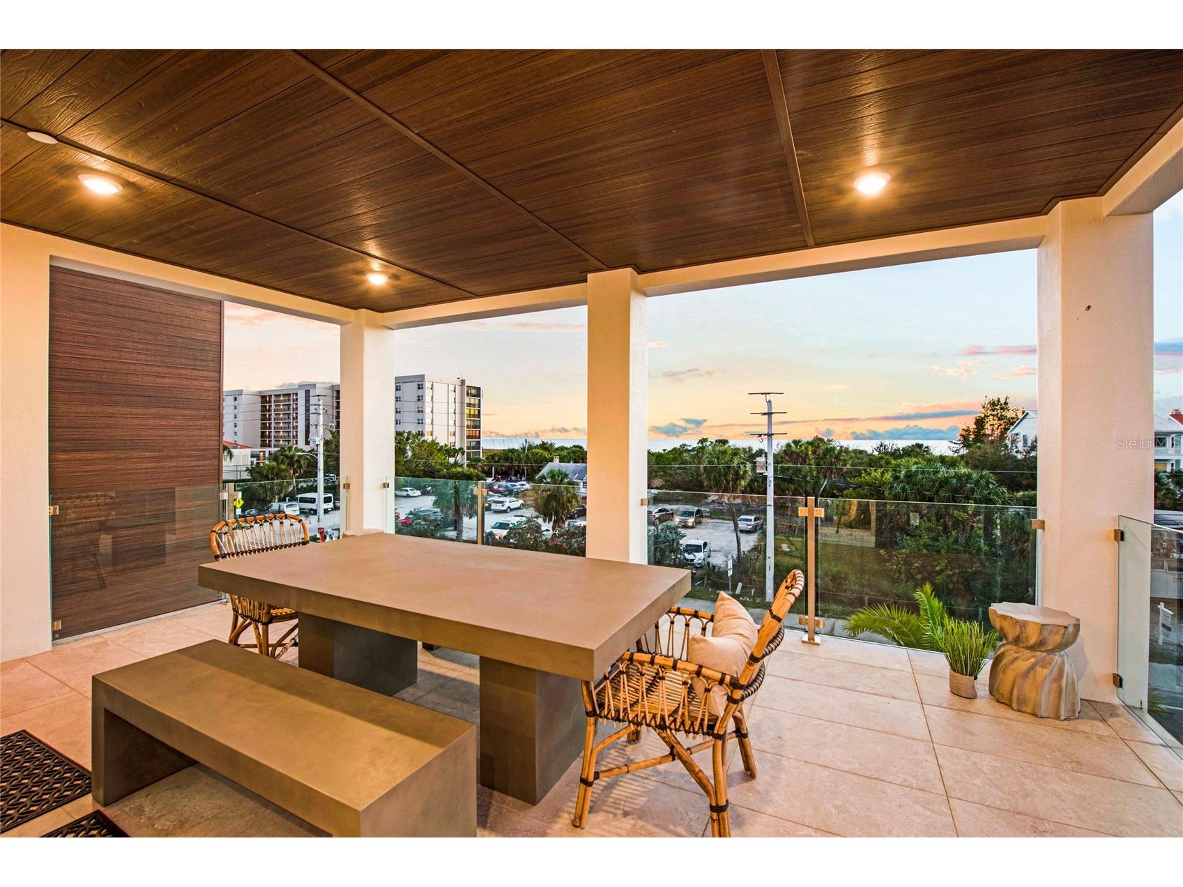 329 Beach Road #A Sarasota FL 34242 A4688489 image50