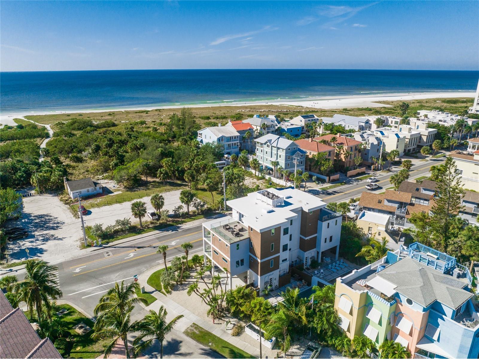 329 Beach Road #B Sarasota FL 34242 A4667821 image1