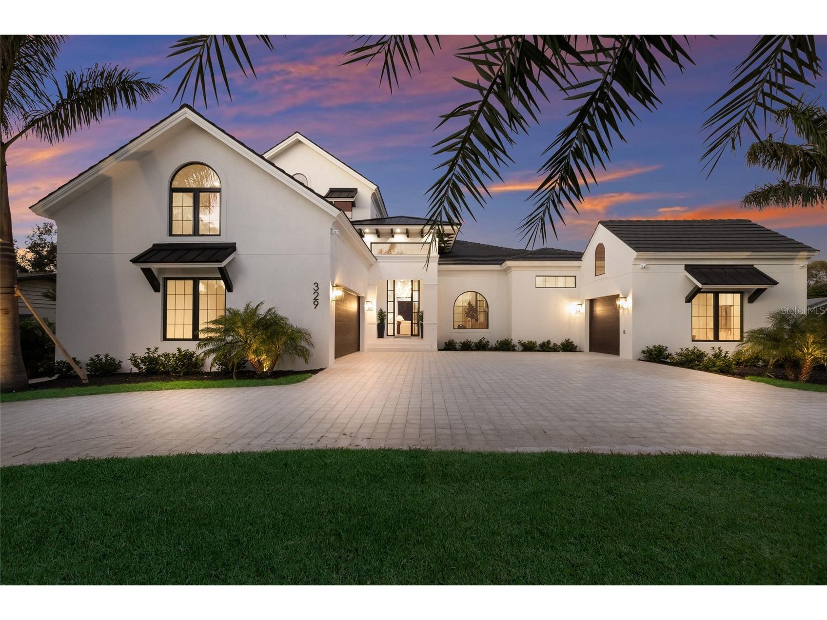 329 Bird Key Drive Sarasota FL 34236 A4681496 image2