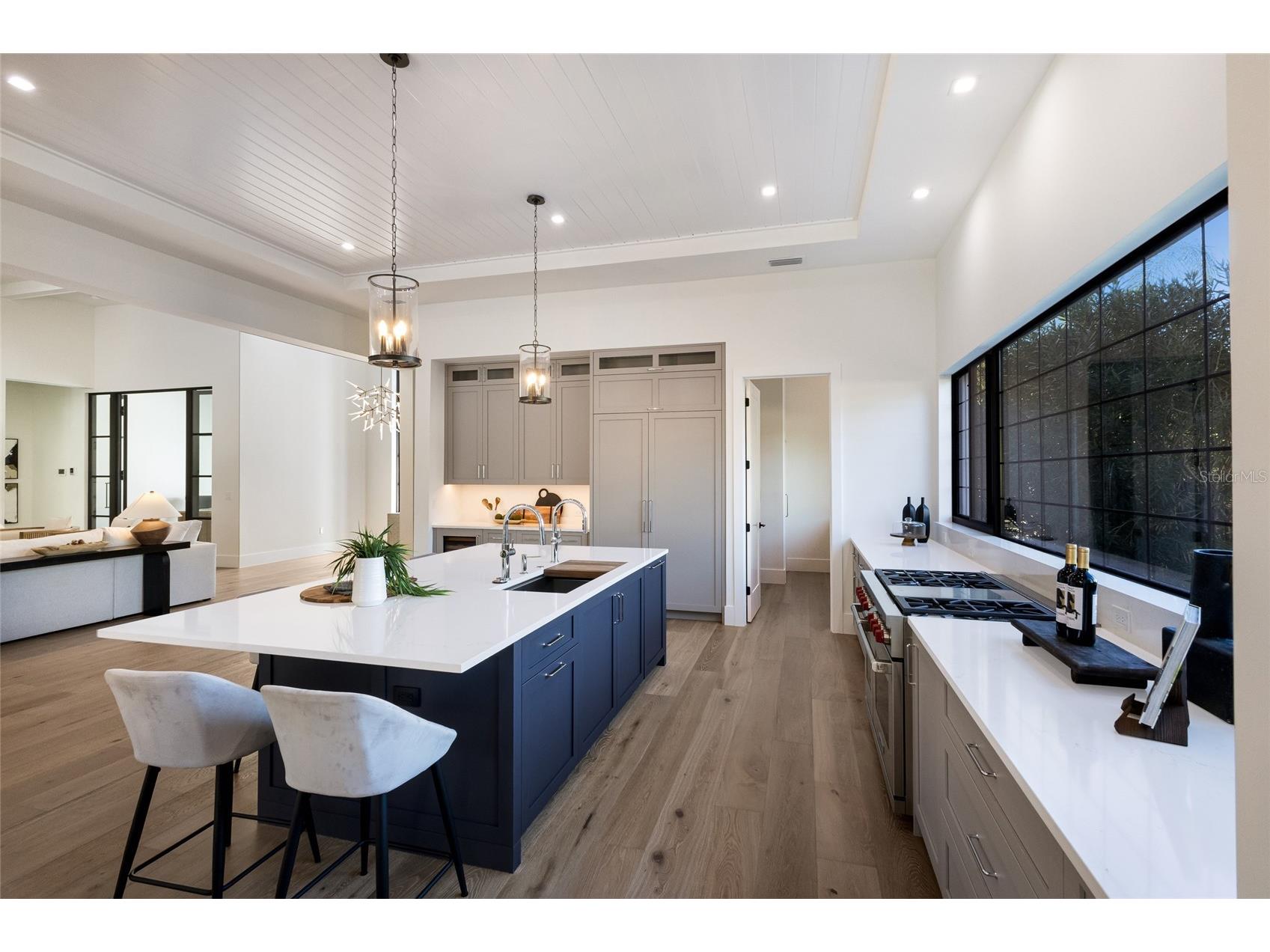 329 Bird Key Drive Sarasota FL 34236 A4681496 image24