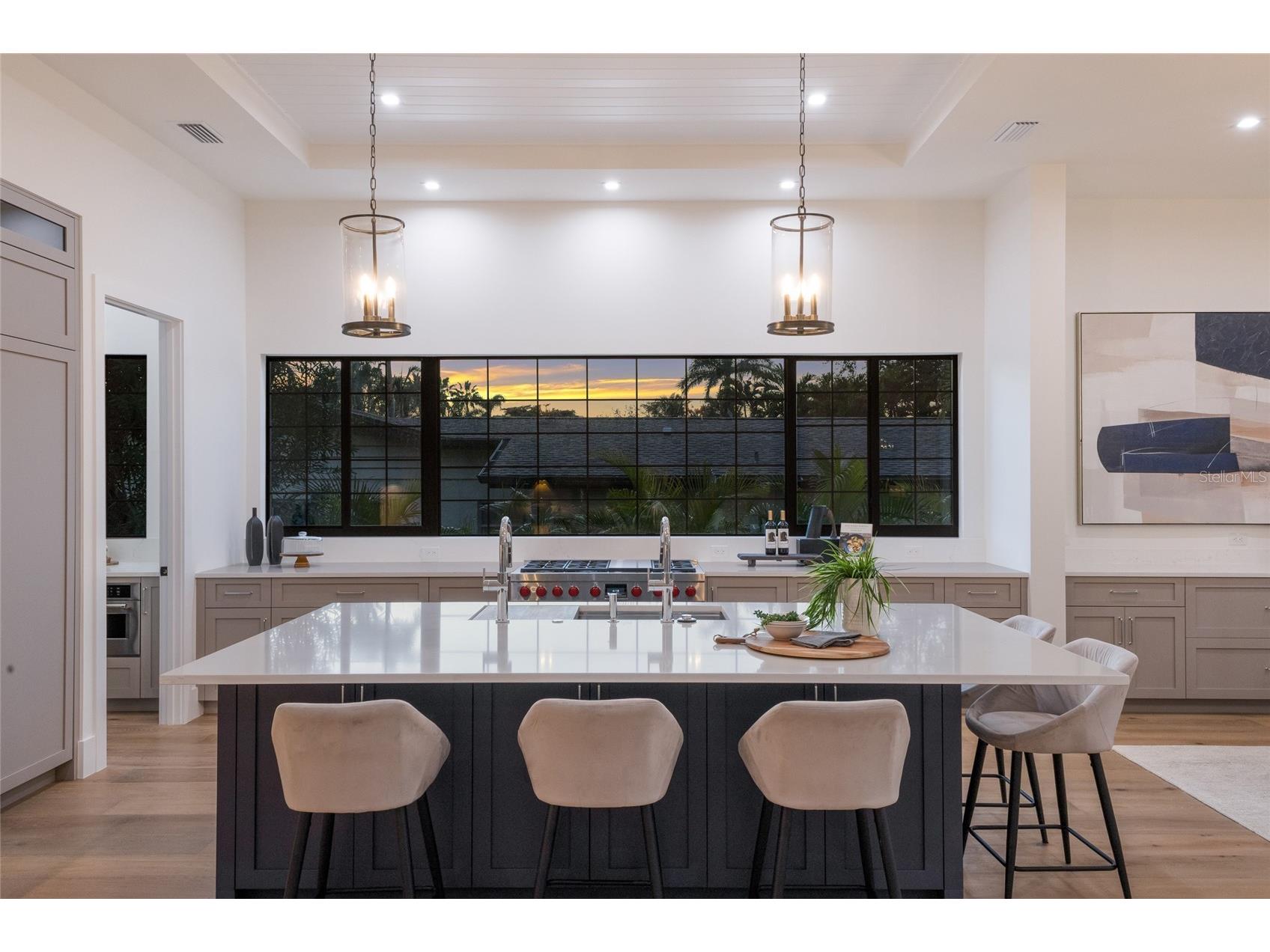 329 Bird Key Drive Sarasota FL 34236 A4681496 image5