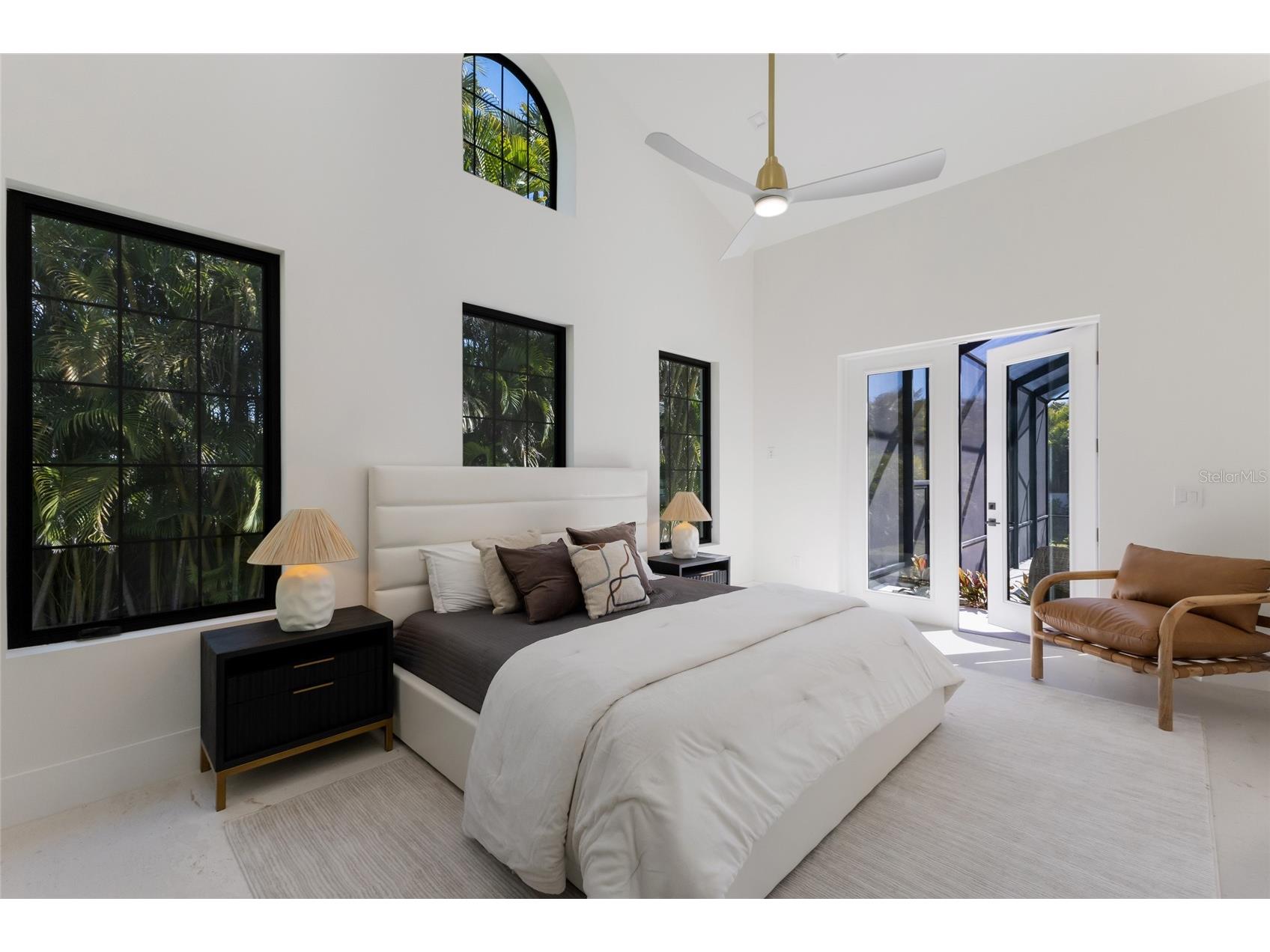 329 Bird Key Drive Sarasota FL 34236 A4681496 image51