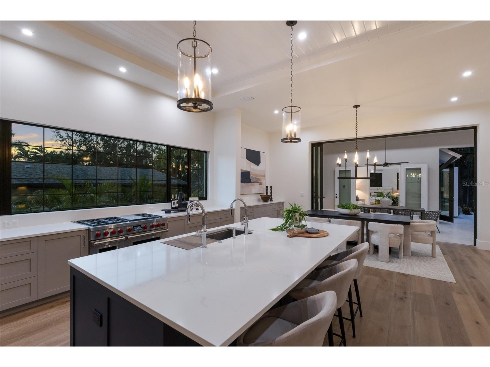 329 Bird Key Drive Sarasota FL 34236 A4681496 image7