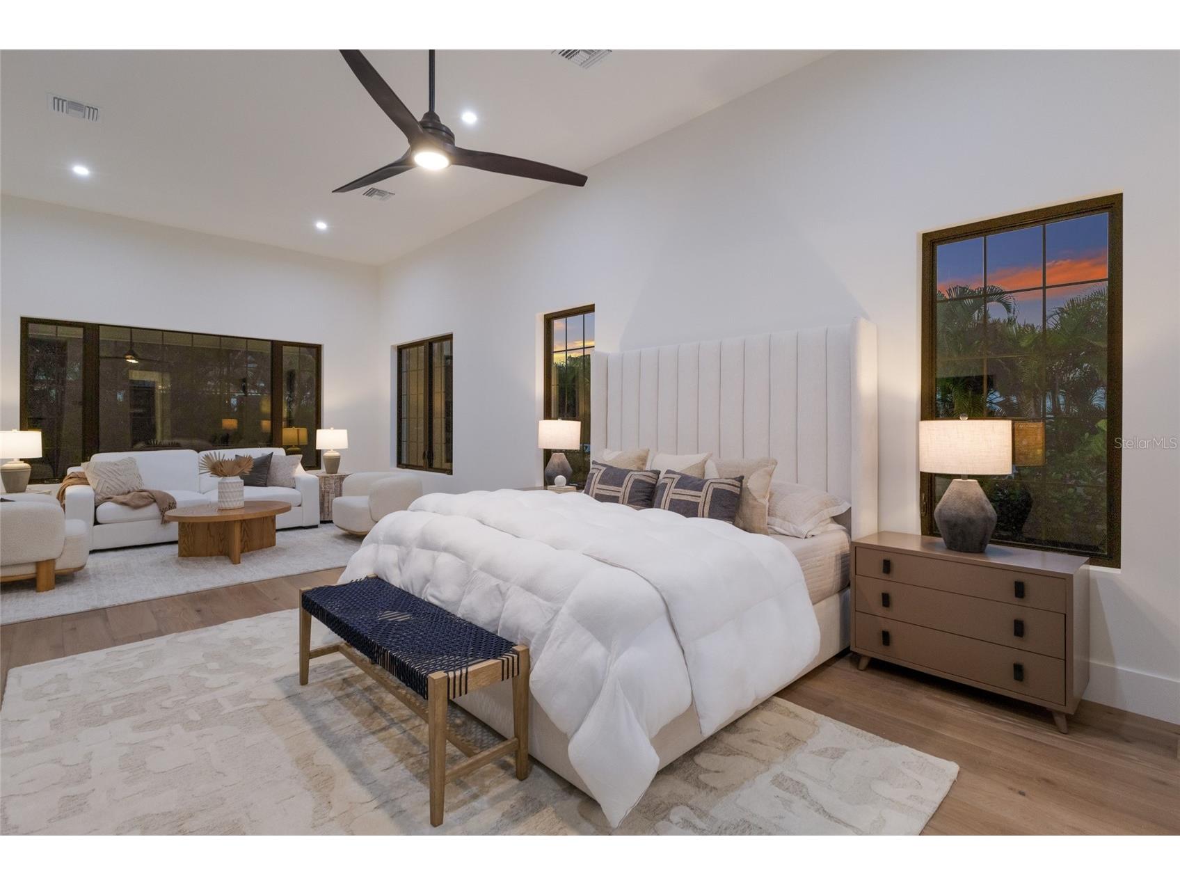 329 Bird Key Drive Sarasota FL 34236 A4681496 image9