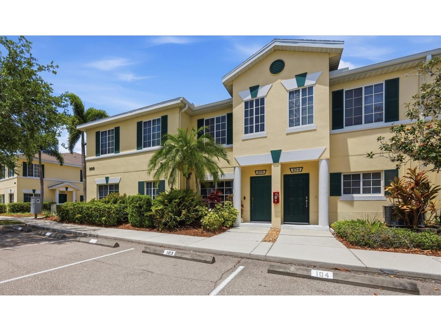 329 Cape Harbour Loop #103 Bradenton FL 34212 A4692429 image1