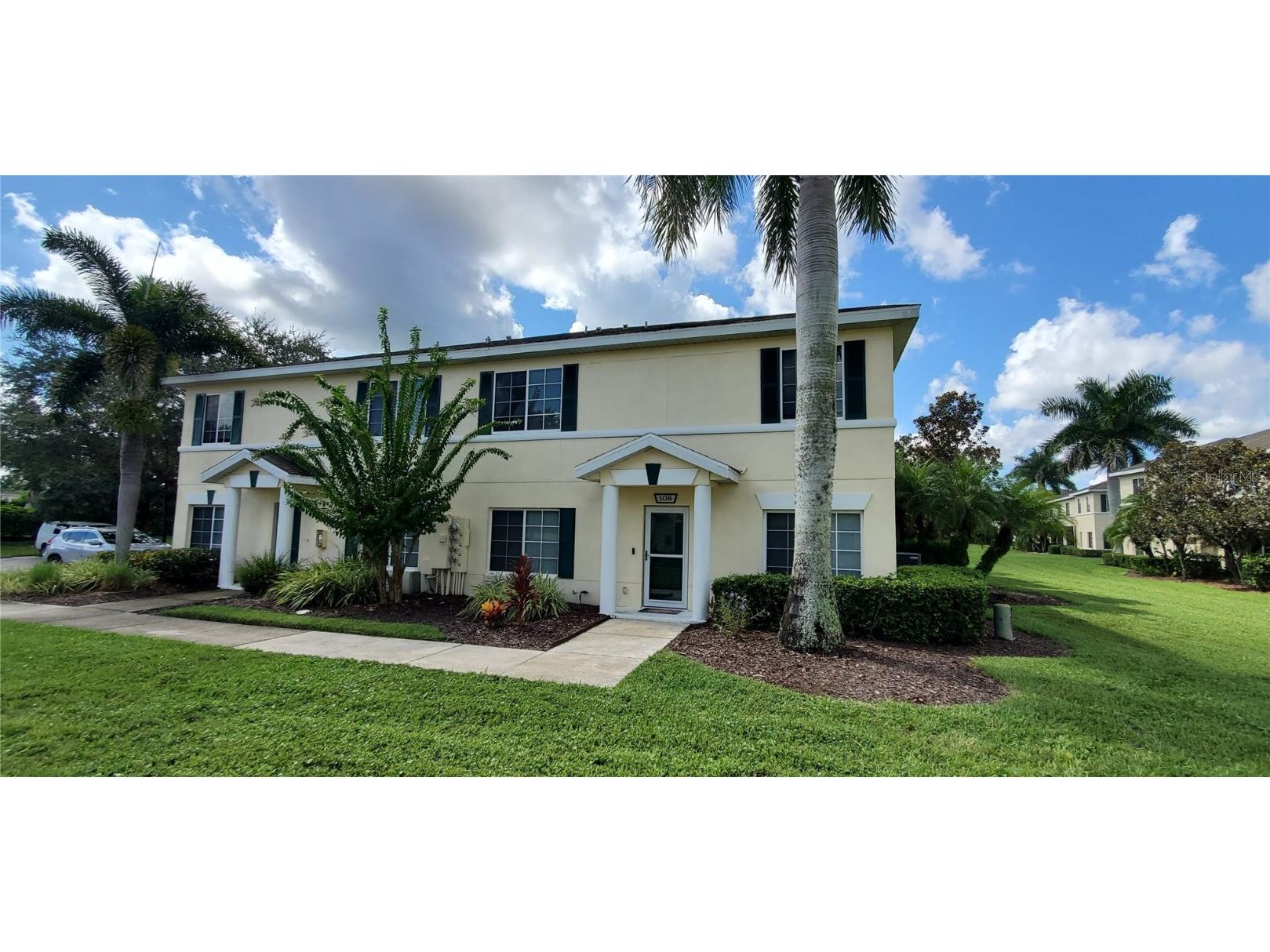 329 Cape Harbour Loop #108 Bradenton FL 34212 R4907155 image1