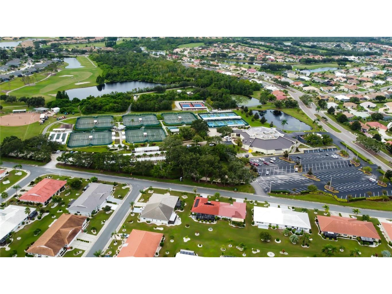 329 Club Manor Drive Sun City Center FL 33573 TB8427286 image63