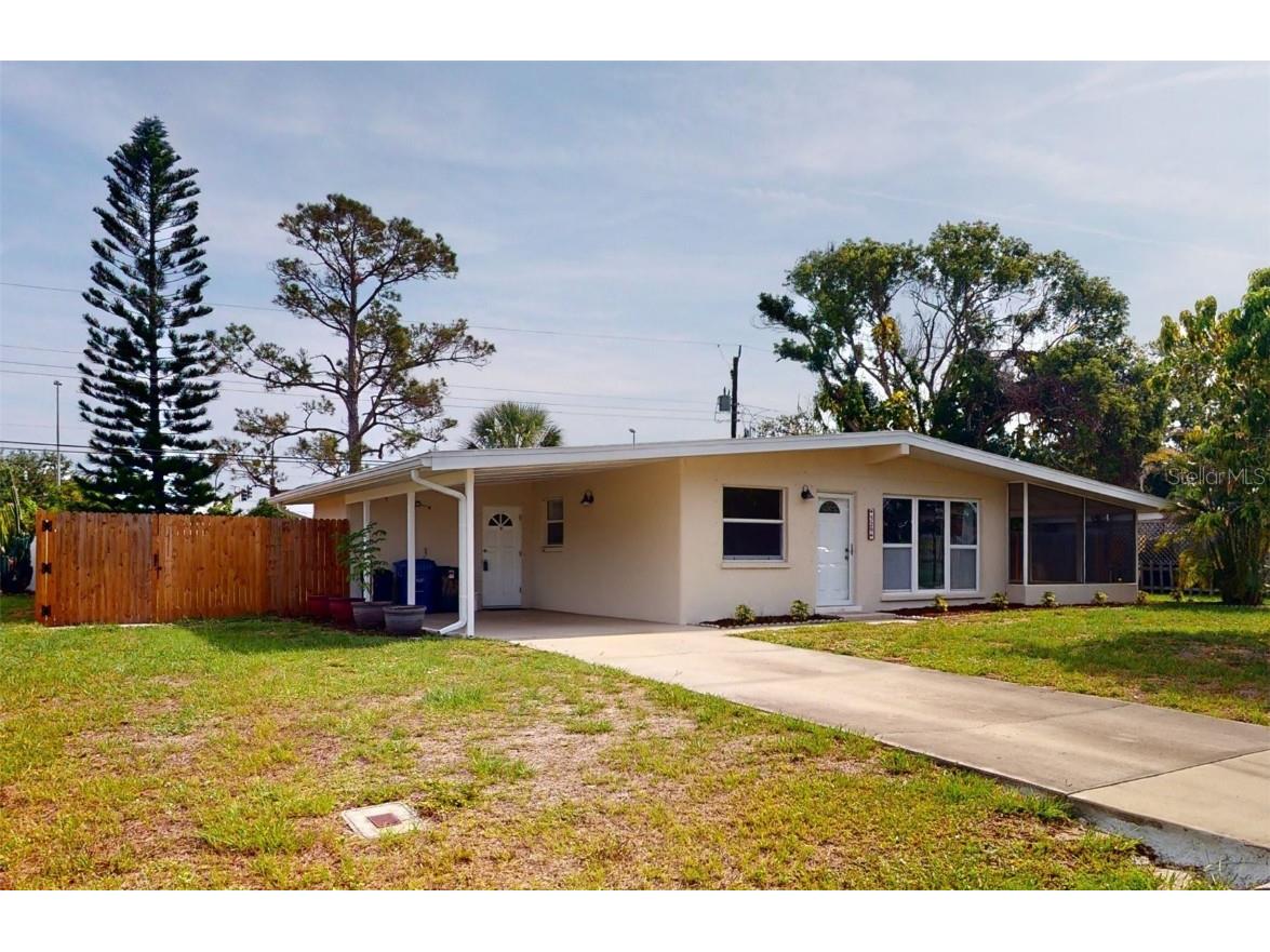 329 Glen Oak Road Venice FL 34293 C7477213 image1