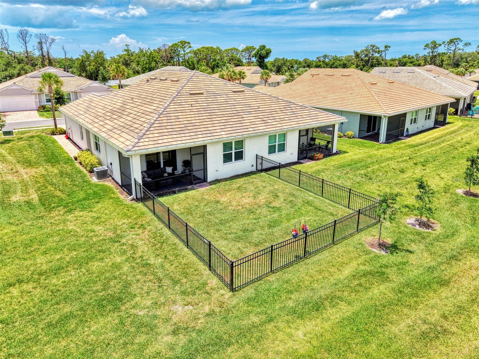 329 Ibiza Loop Venice FL 34292 N6144242 image7