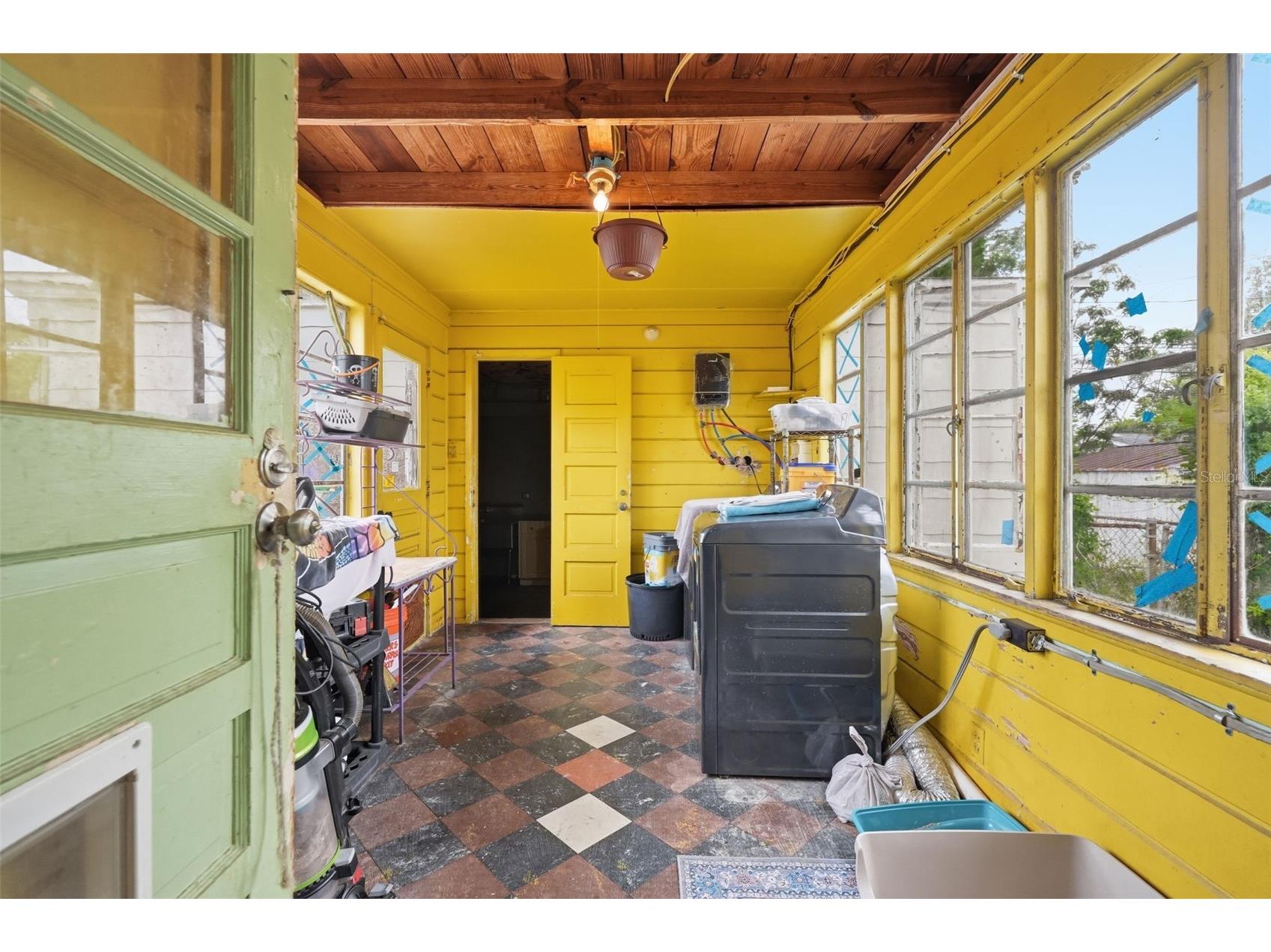 329 Kingston Street S Saint Petersburg FL 33711 TB8500376 image17