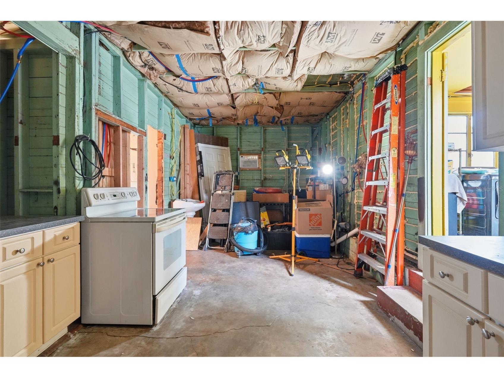 329 Kingston Street S Saint Petersburg FL 33711 TB8500376 image19