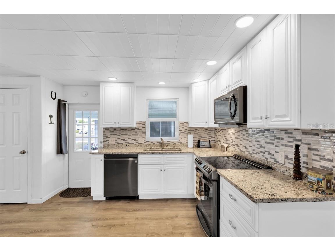 329 La Costa North Port FL 34287 TB8452795 image6