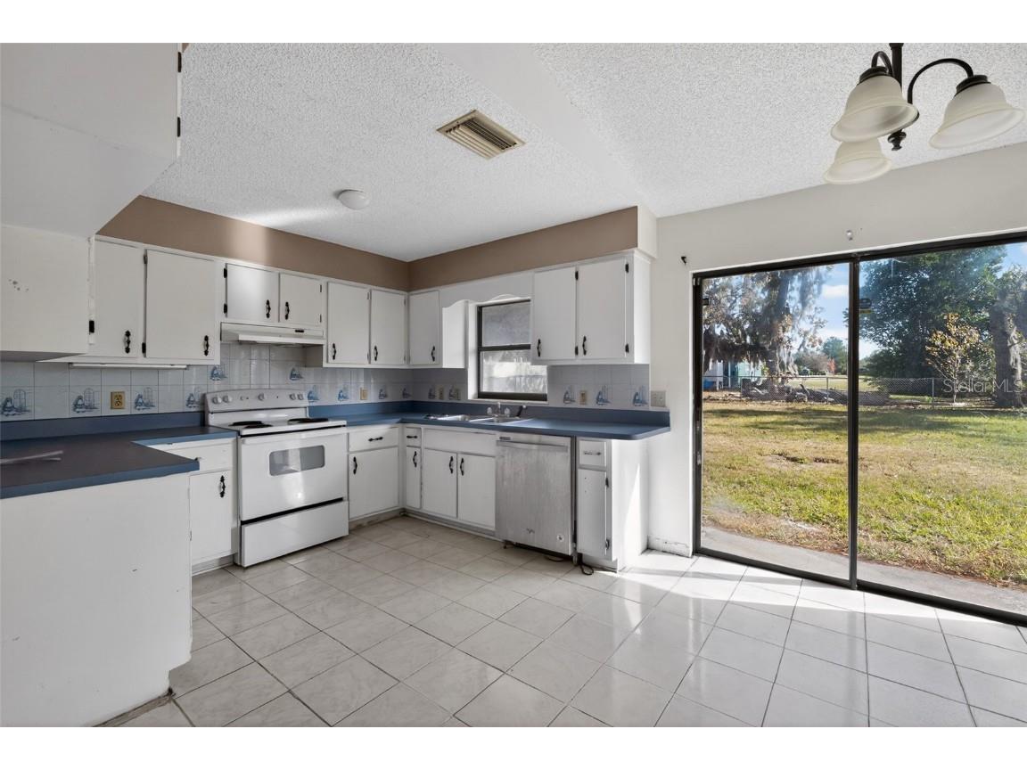 329 Marion Oaks Course Ocala FL 34473 TB8457265 image14