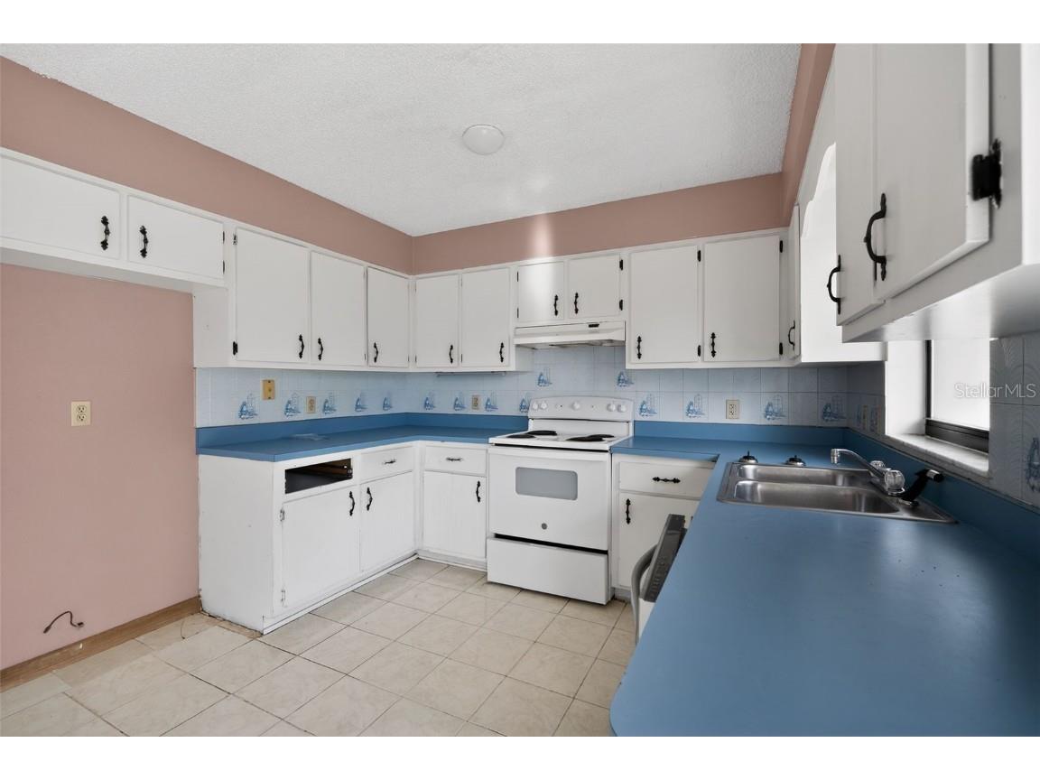 329 Marion Oaks Course Ocala FL 34473 TB8457265 image19