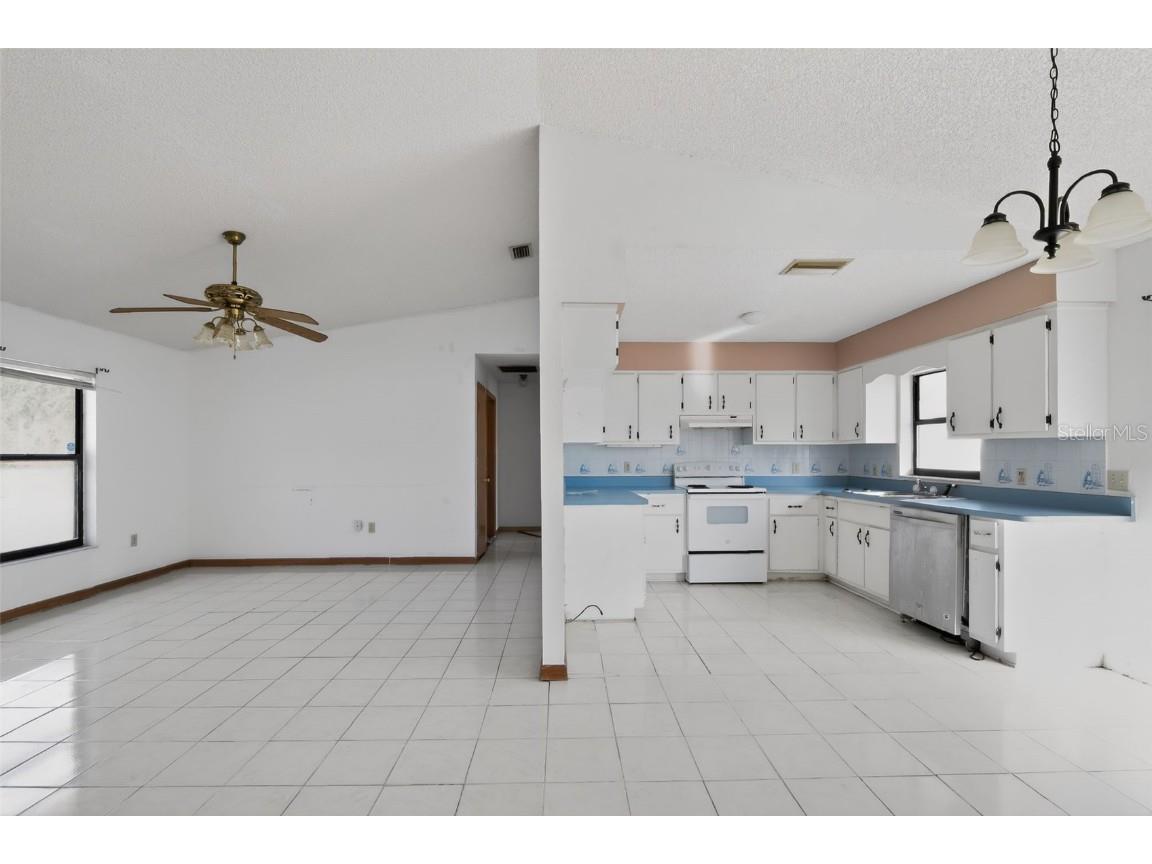 329 Marion Oaks Course Ocala FL 34473 TB8457265 image20