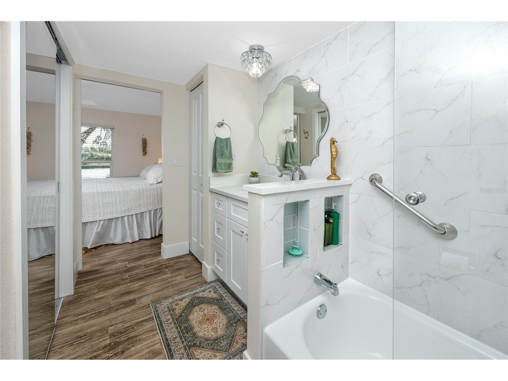 329 Medallion Boulevard #B Madeira Beach FL 33708 - BOCA CIEGA BAY TB8477695 image24