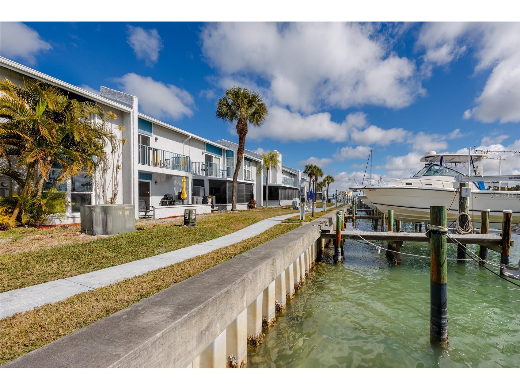 329 Medallion Boulevard #B Madeira Beach FL 33708 - BOCA CIEGA BAY TB8477695 image31