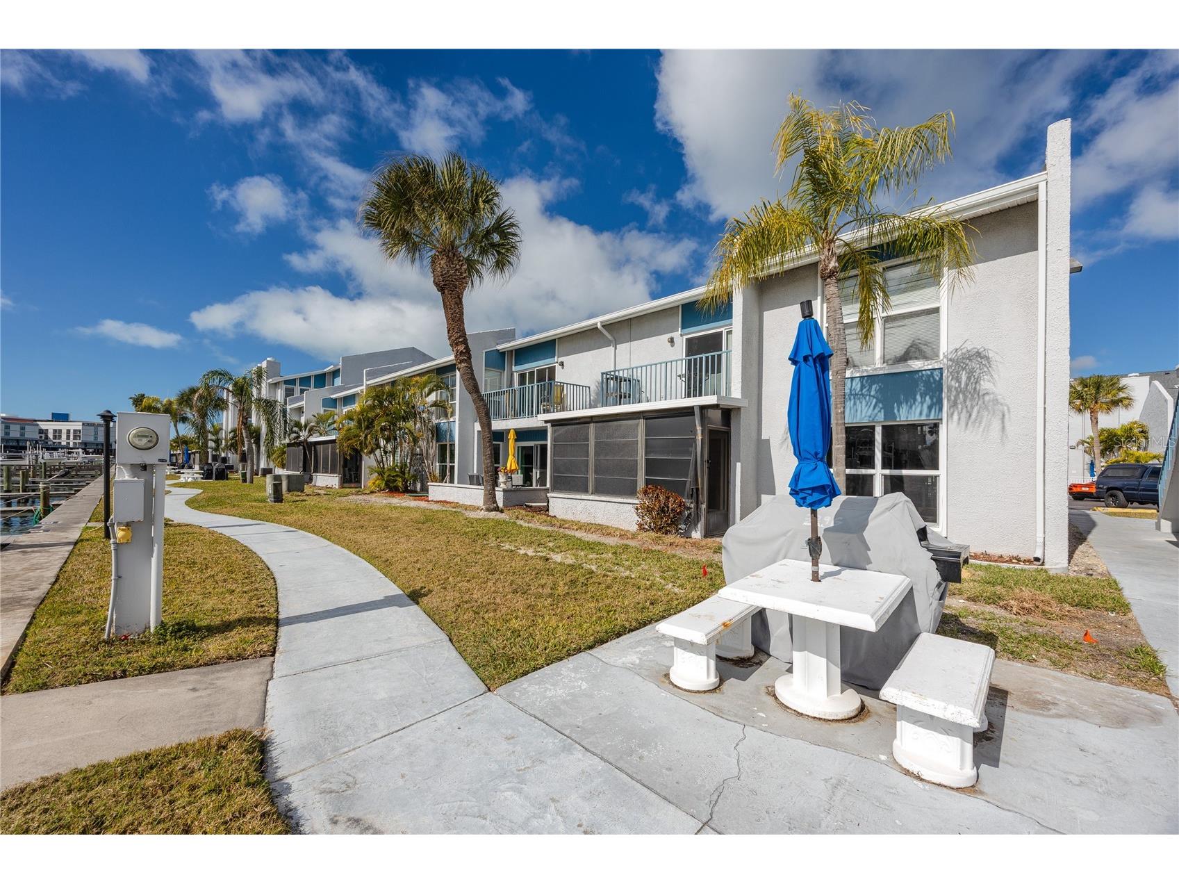 329 Medallion Boulevard #B Madeira Beach FL 33708 - BOCA CIEGA BAY TB8477695 image32