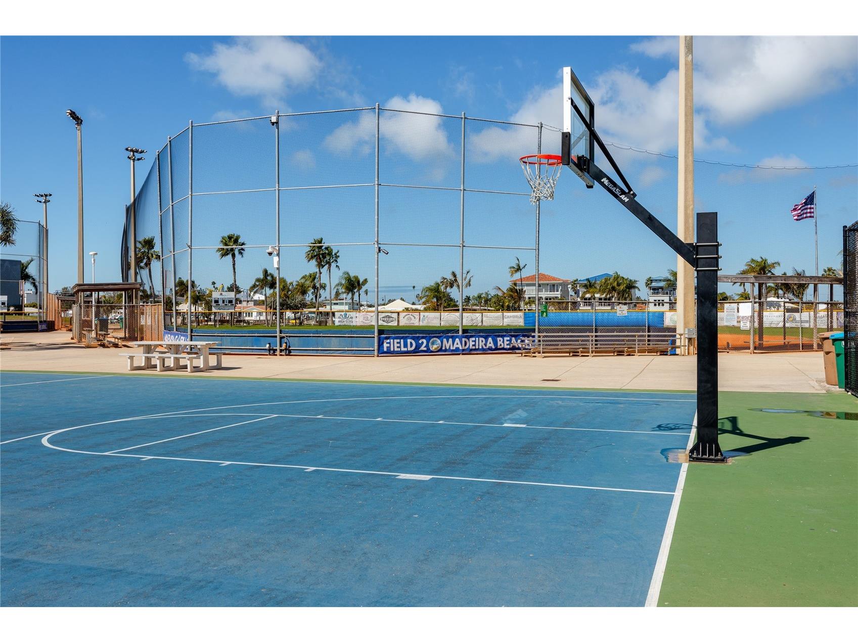 329 Medallion Boulevard #B Madeira Beach FL 33708 - BOCA CIEGA BAY TB8477695 image37