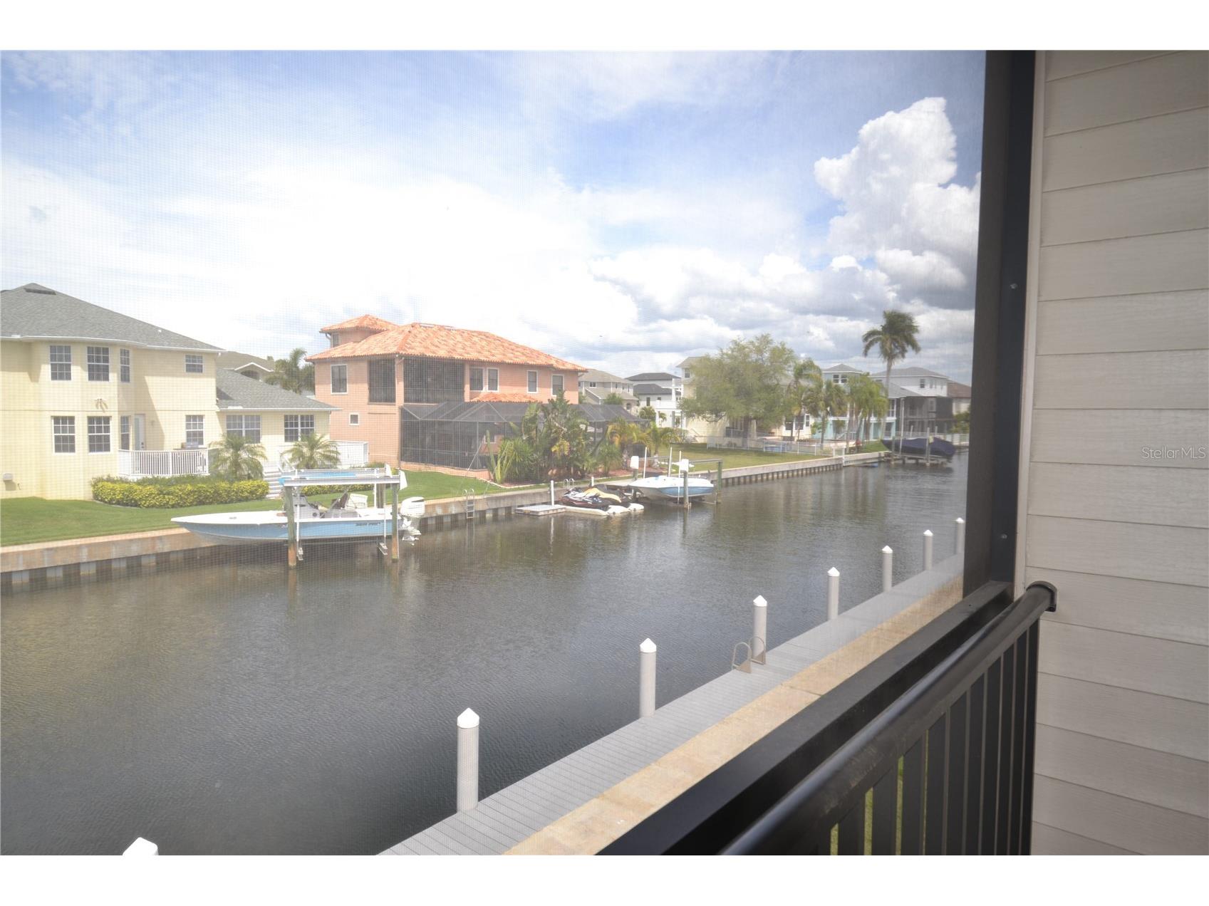 329 Moorings Cove Drive Tarpon Springs FL 34689 TB8510706 image37