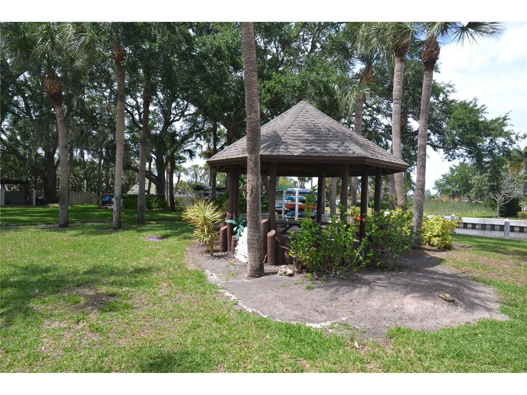 329 Moorings Cove Drive Tarpon Springs FL 34689 TB8510706 image41