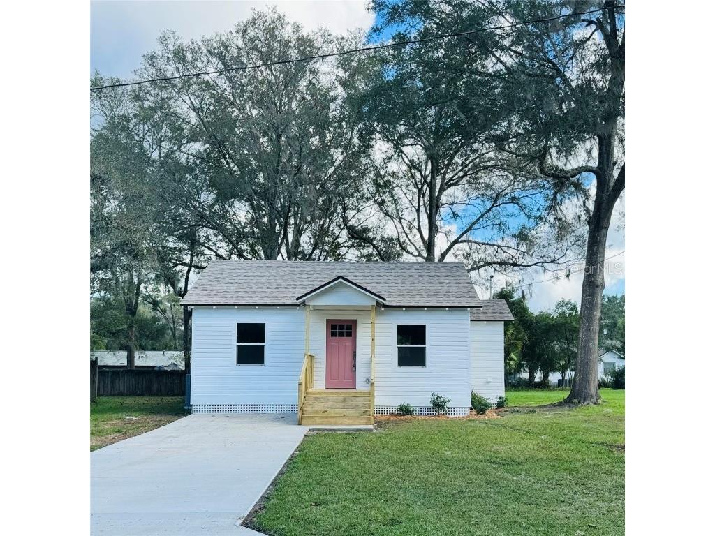 329 NE 2nd Street Williston FL 32696 OM668289 image1