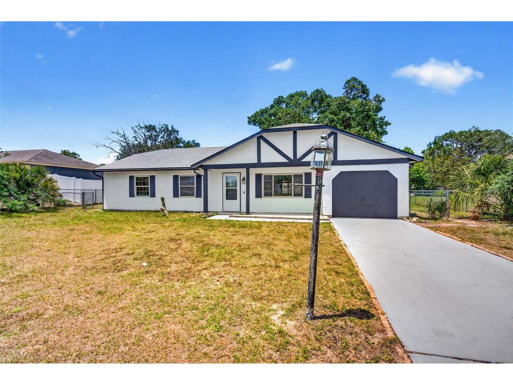 329 Oak Track Drive Ocala FL 34472 OM723962 image1