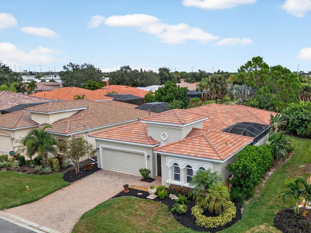 329 Rio Terra Venice FL 34285 N6140536 image1