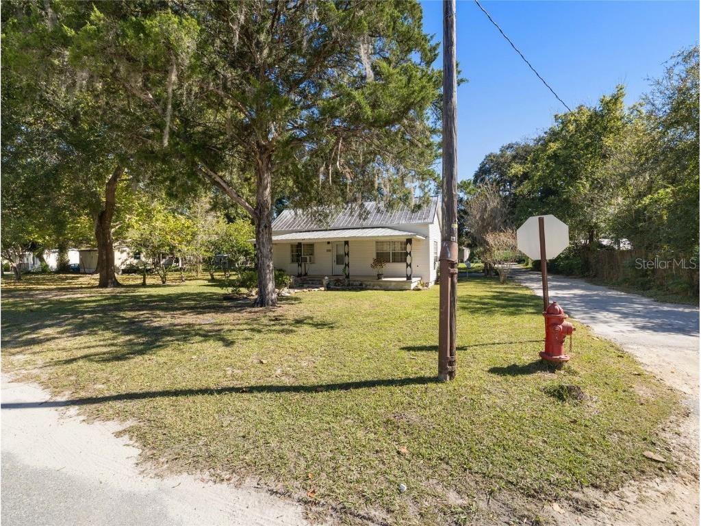 329 SE 2nd Street Williston FL 32696 OM712333 image4