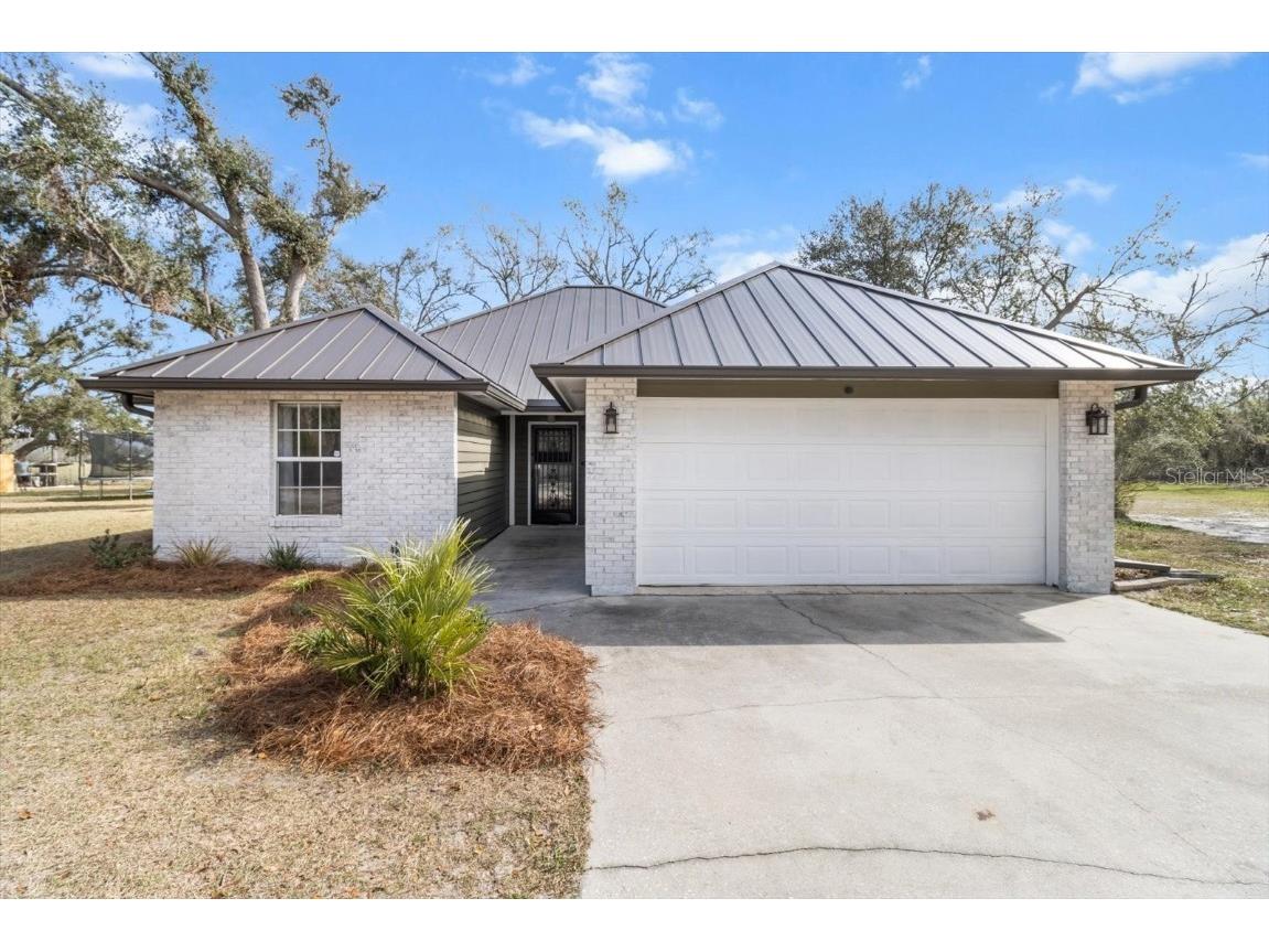 329 SE Kachina Avenue Lee FL 32059 TB8353295 image1