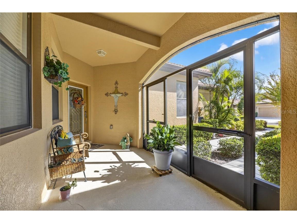 329 Seneca Falls Drive Apollo Beach FL 33572 TB8447388 image3