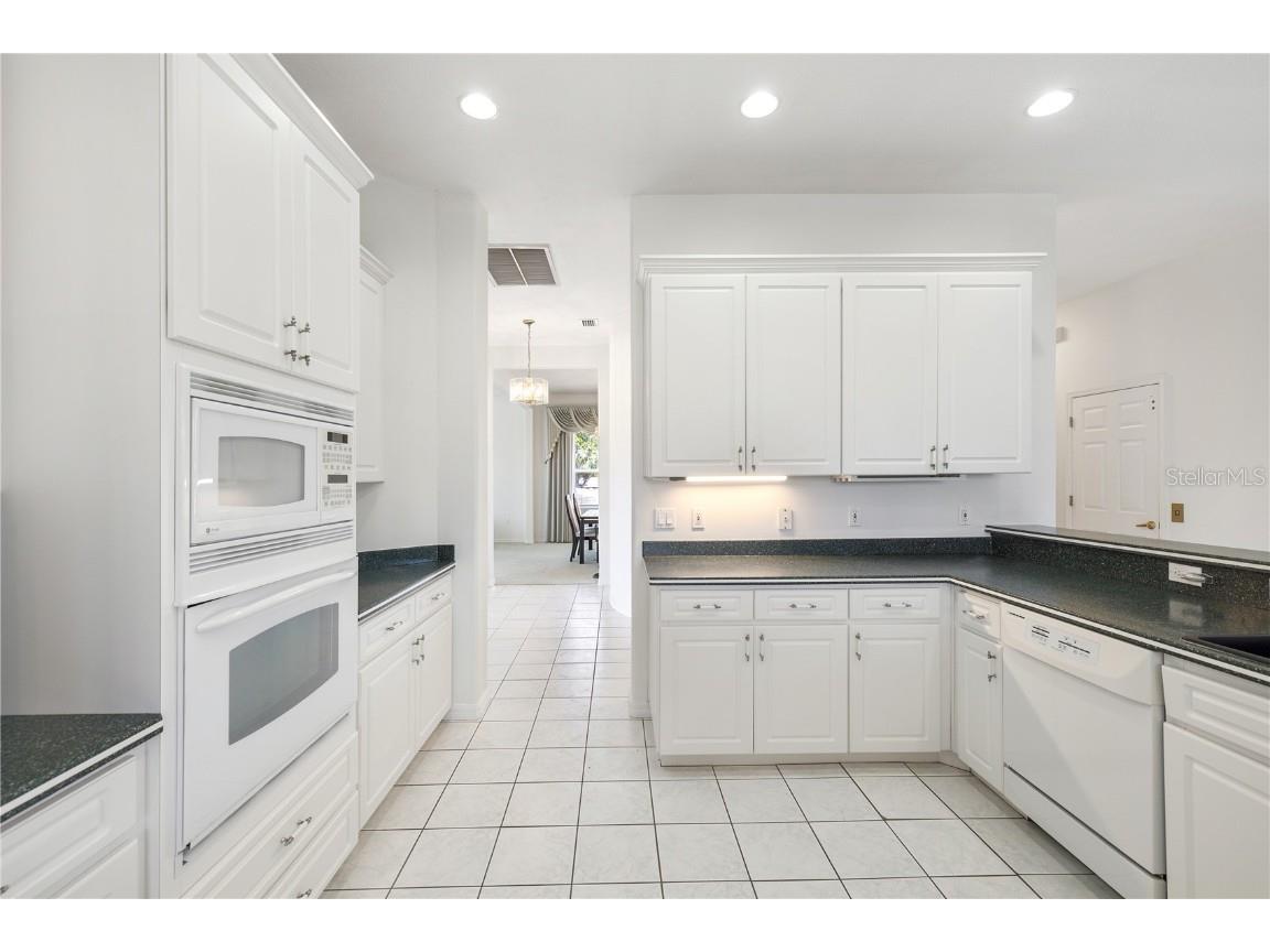 329 Sunset Way Palm Harbor FL 34683 W7865638 image8