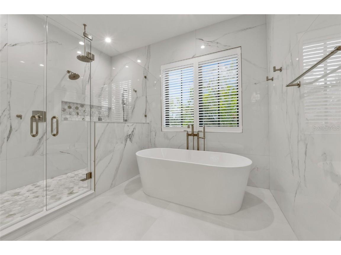 329 Tarpon Street Anna Maria FL 34216 A4632102 image16