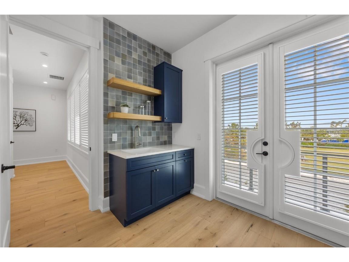 329 Tarpon Street Anna Maria FL 34216 A4632102 image24