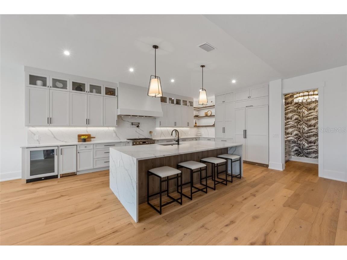 329 Tarpon Street Anna Maria FL 34216 A4632102 image8