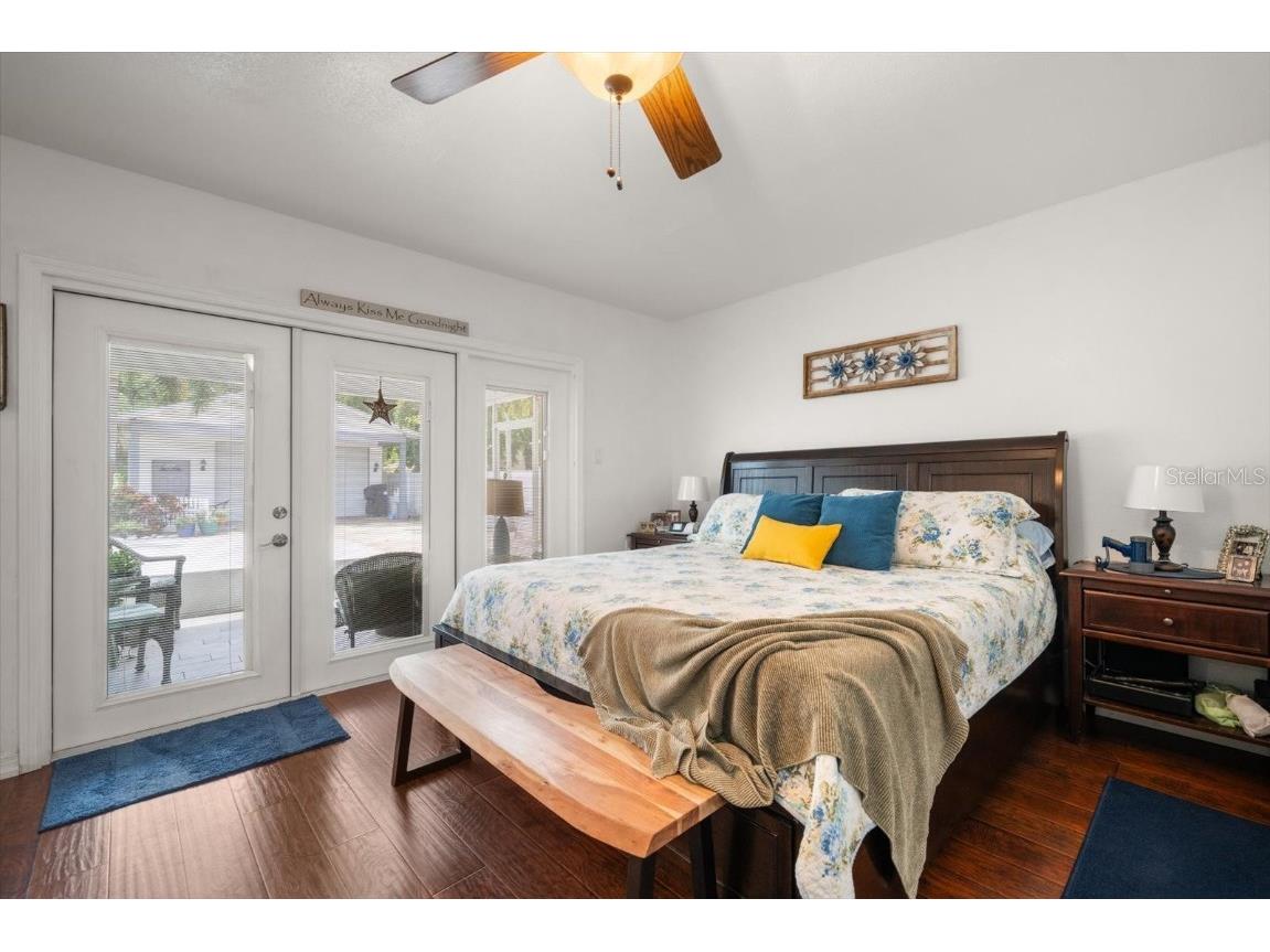 3290 70th Avenue N Saint Petersburg FL 33702 TB8421472 image11