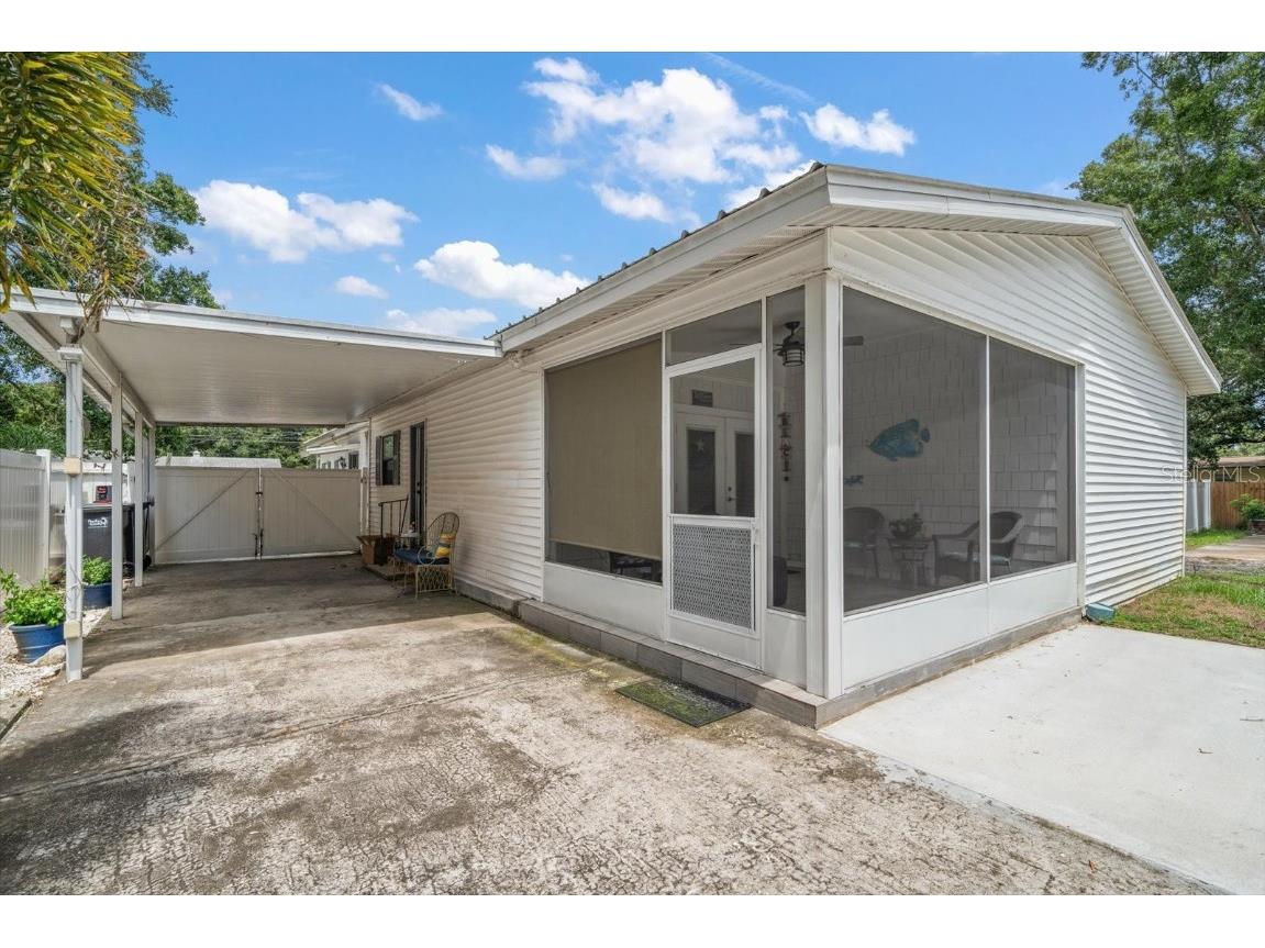 3290 70th Avenue N Saint Petersburg FL 33702 TB8421472 image19