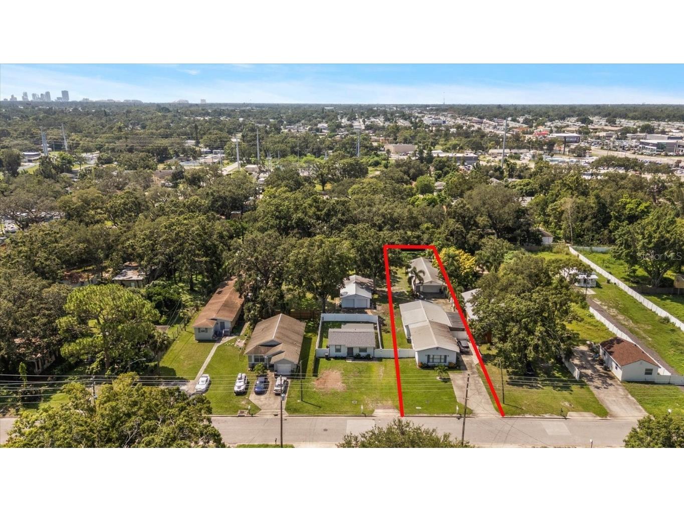 3290 70th Avenue N Saint Petersburg FL 33702 TB8421472 image28