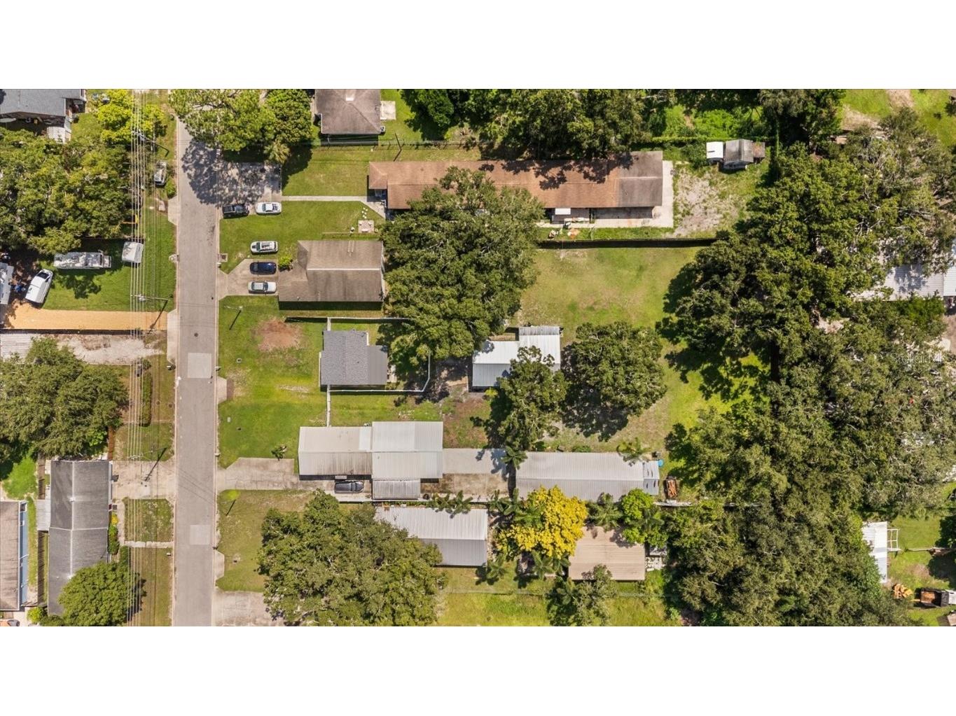 3290 70th Avenue N Saint Petersburg FL 33702 TB8421472 image30