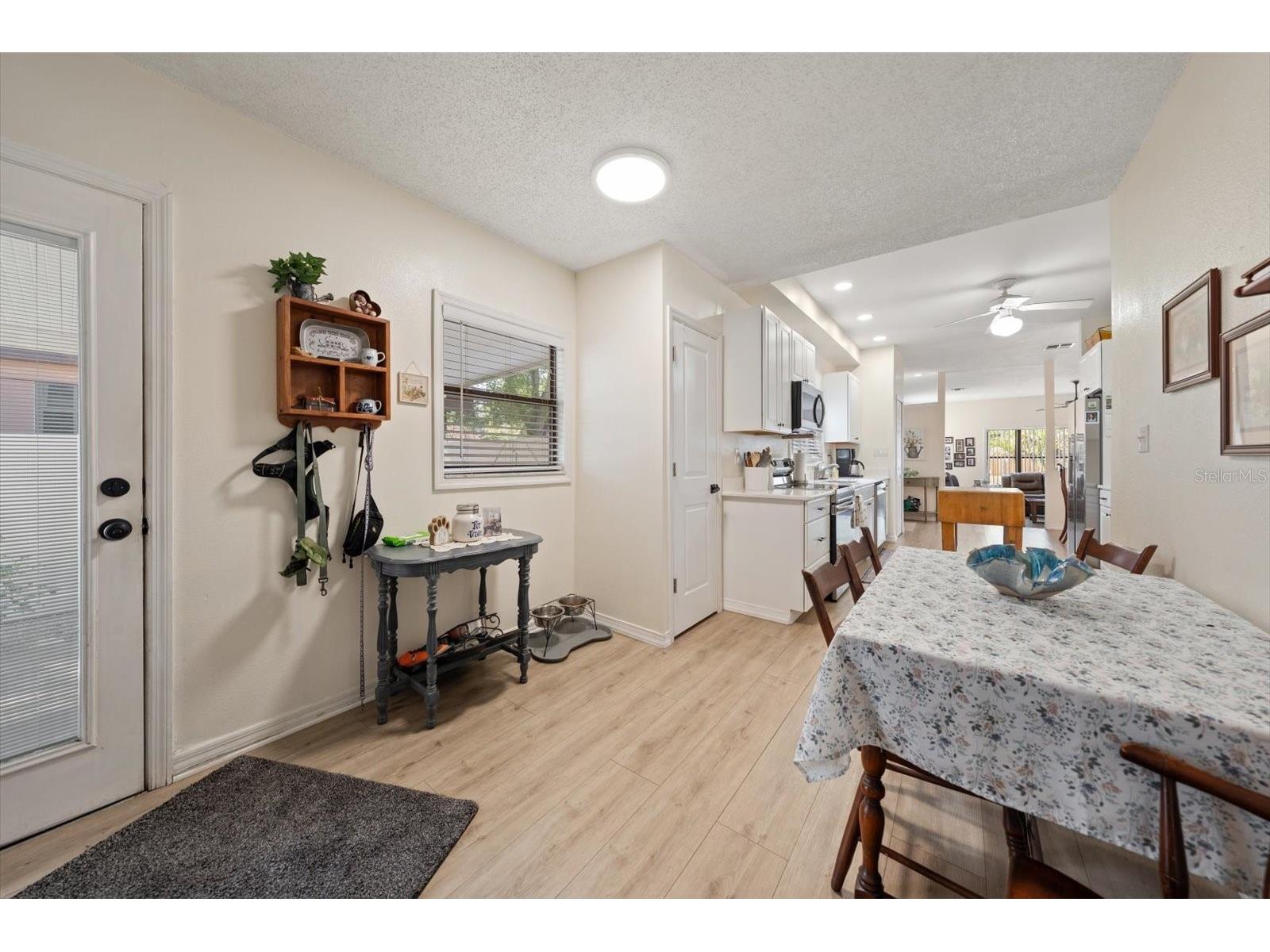 3290 70th Avenue N Saint Petersburg FL 33702 TB8502824 image12