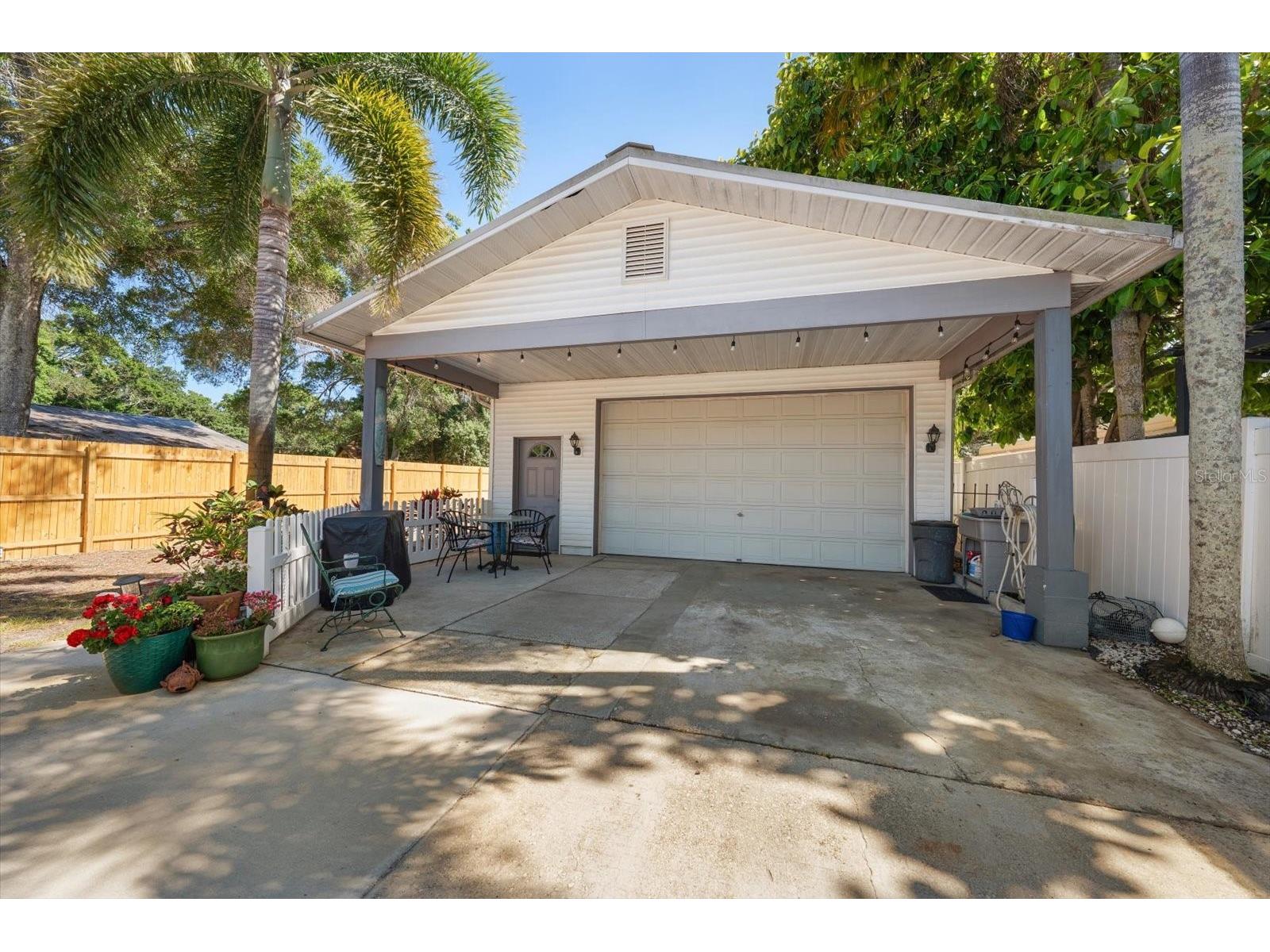 3290 70th Avenue N Saint Petersburg FL 33702 TB8502824 image20